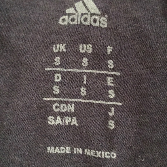 Michigan Wolverines T-Shirt - Picture 3 of 6